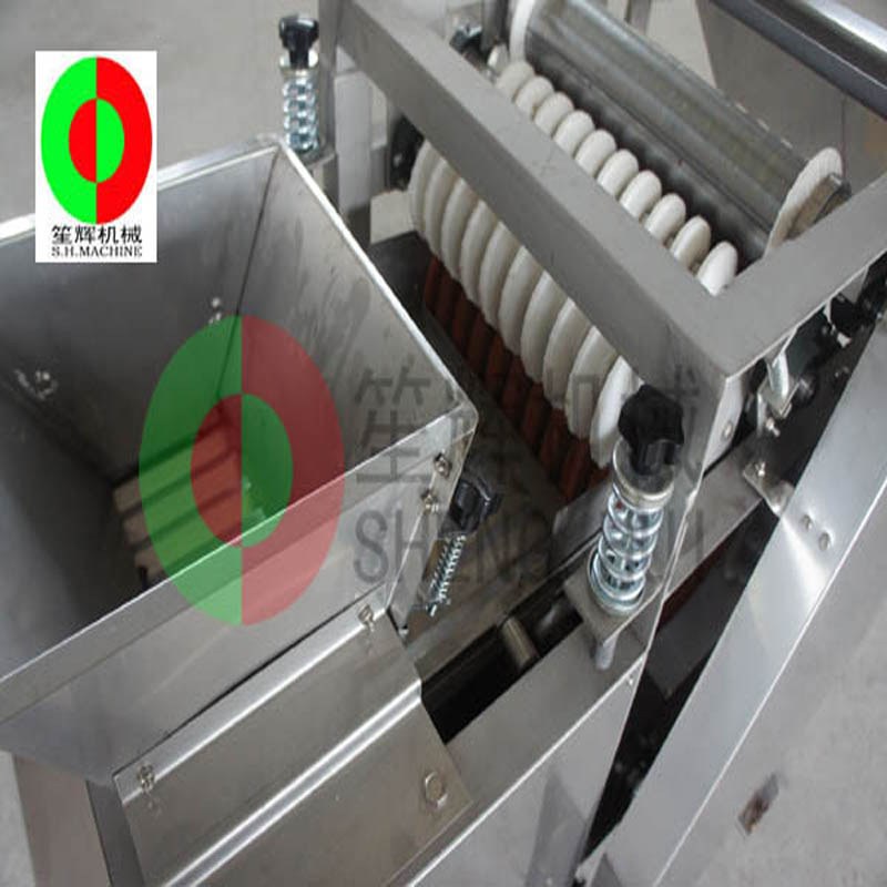 Máy bóc vỏ đậu